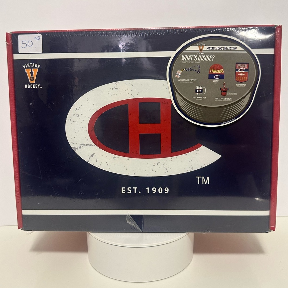 Vintage Montreal Canadiens Vintage logo
Collection NHL Ice Hockey EST.
1909.